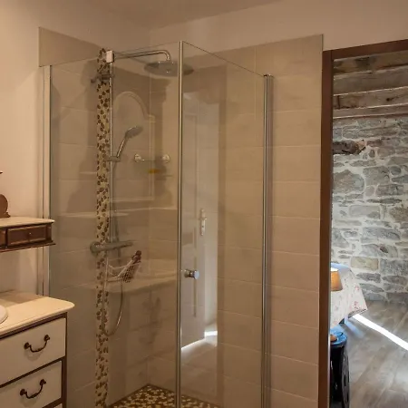 Spacious Holiday In With Private Pool